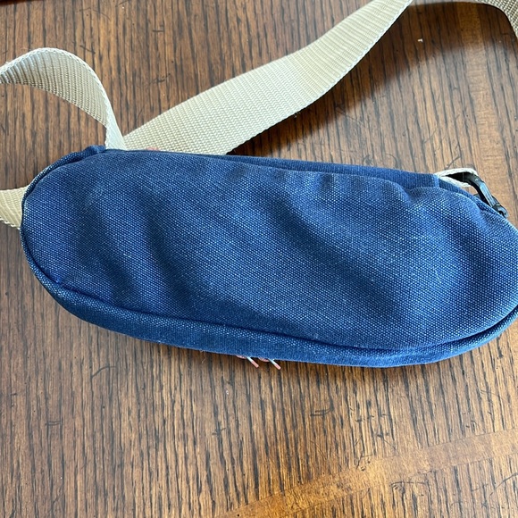 TANNERS CREEK CANVAS HIP BAG FANNY PACK CANVAS AND LEATHER EXCELLENT - Picture 7 of 11